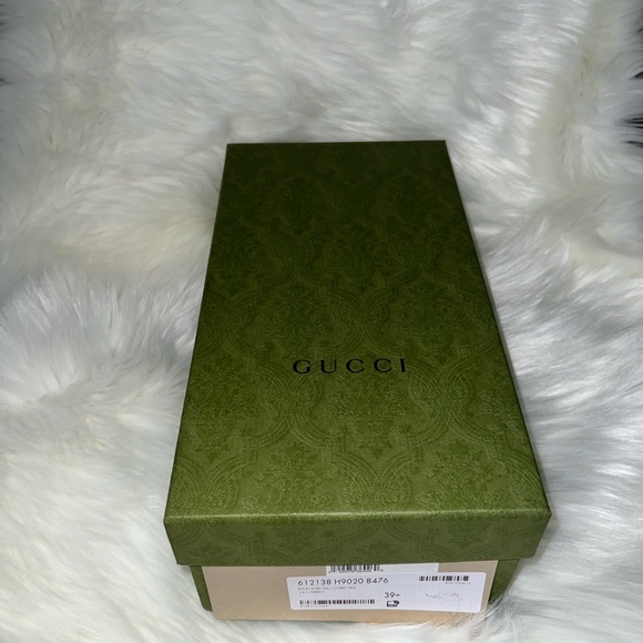 Gucci - Kika Canvas Thong Sandals - Picture 16 of 16